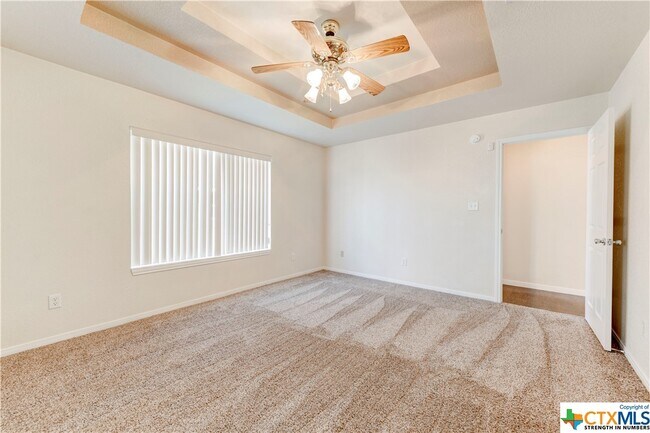 Building Photo - 4703 Mildred Ave