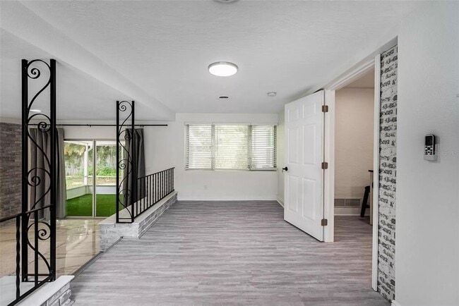 Building Photo - 2909 Hargill Dr