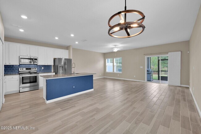 Building Photo - 180 Boracay Cir