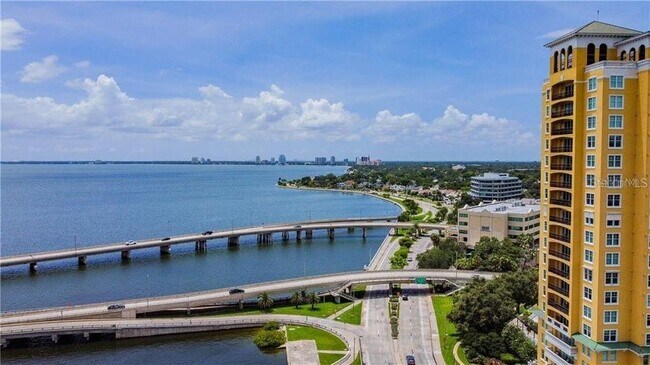 Building Photo - 345 Bayshore Blvd