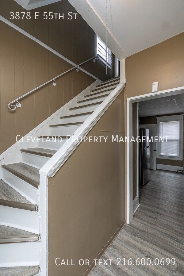 Building Photo - 3878 E 55th St