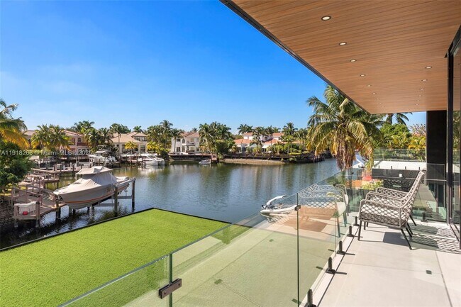 Building Photo - 1102 Washington St