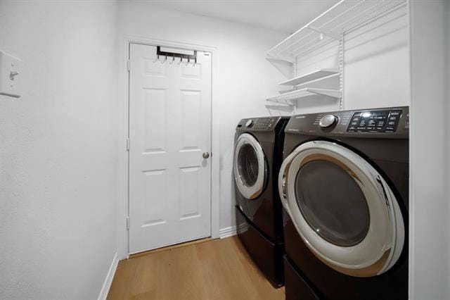 Building Photo - 2305 Windridge Ln