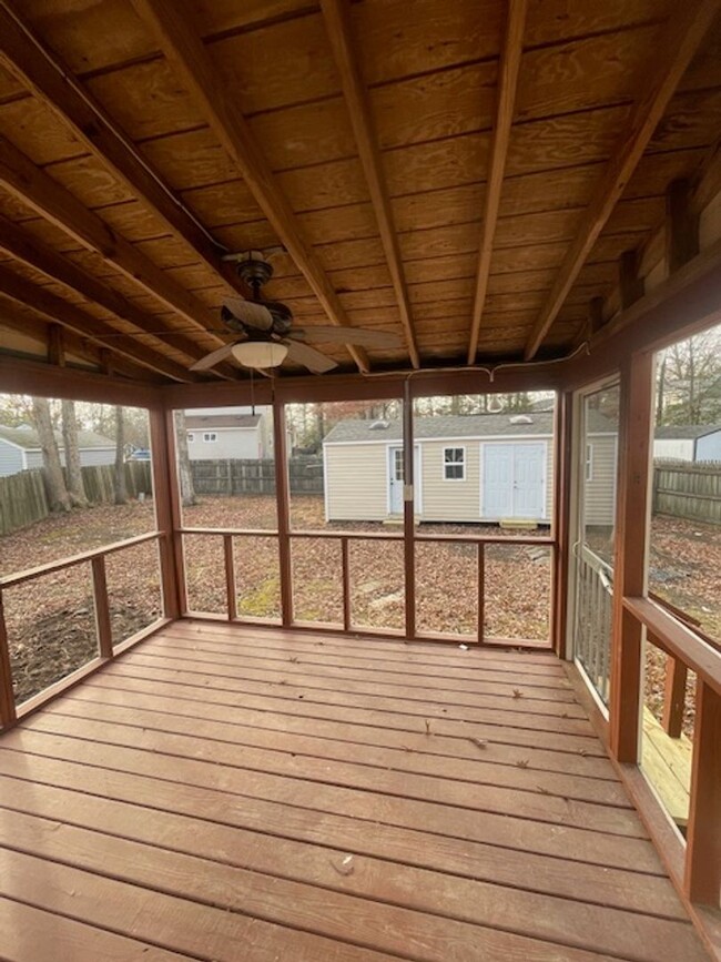 Building Photo - Cozy 3-Bedroom Home Available Now in Ashland!