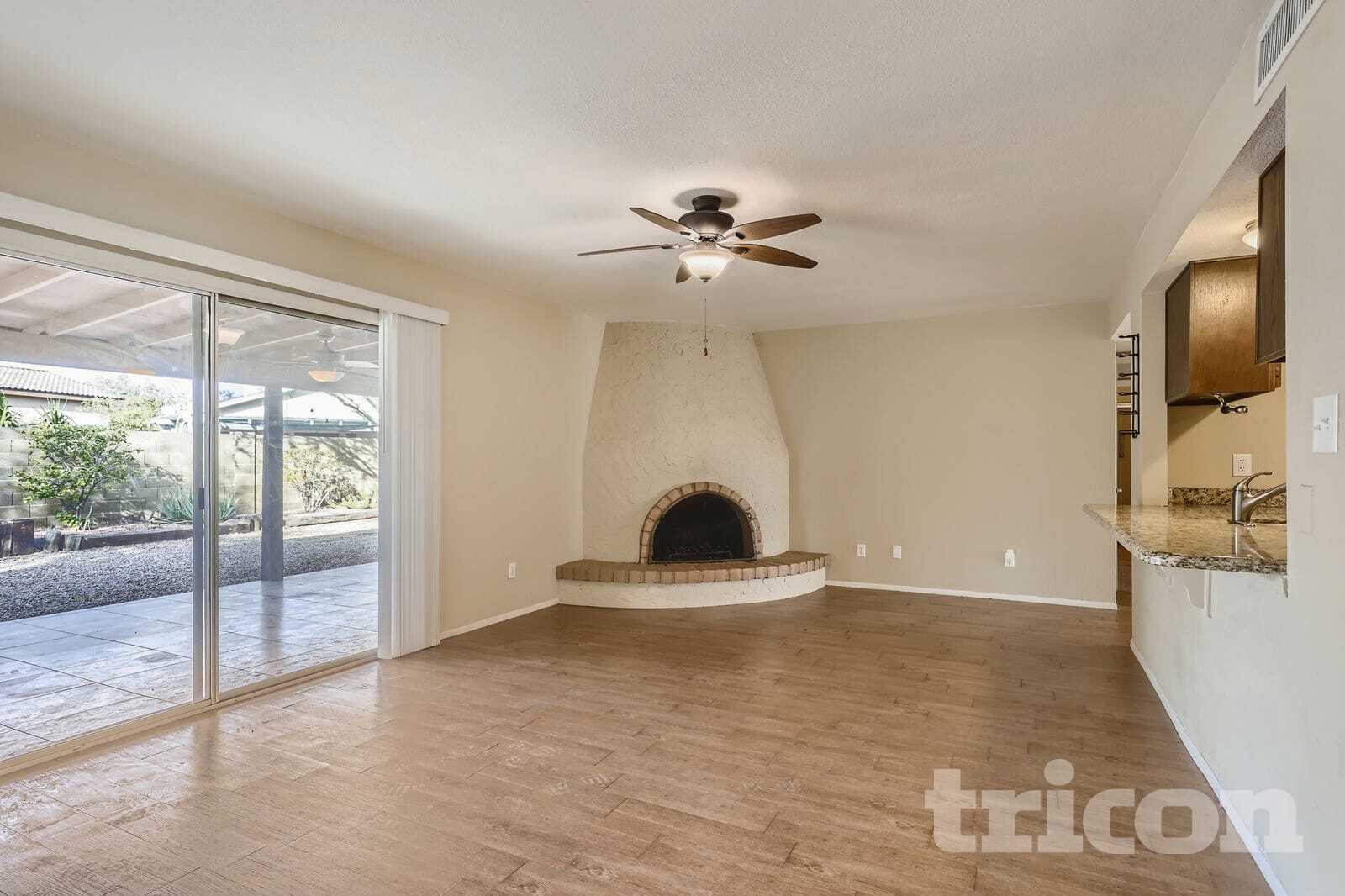 Building Photo - 4910 W Diana Ave