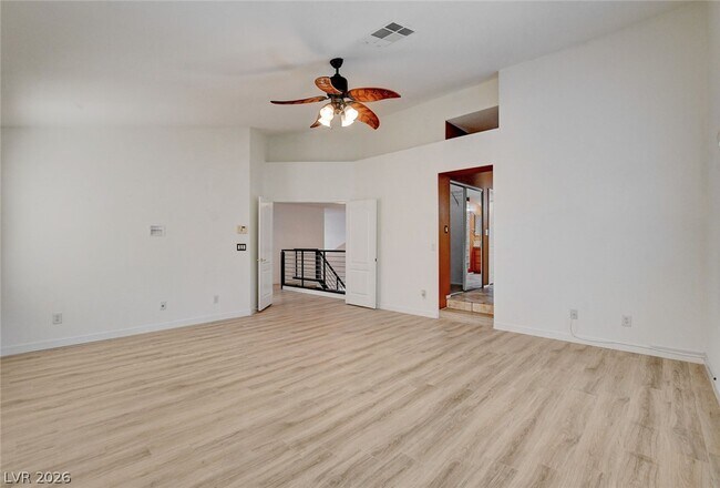 Building Photo - 8401 Desert Quail Dr