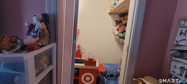 Building Photo - 155 Tracy Ave