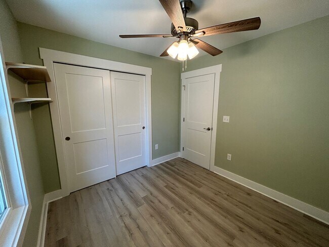 Building Photo - West AVL - 3/2 Contemporary Build Ready Now!