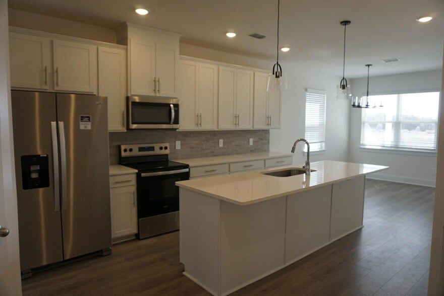 Building Photo - 4299 Ashland City Hwy