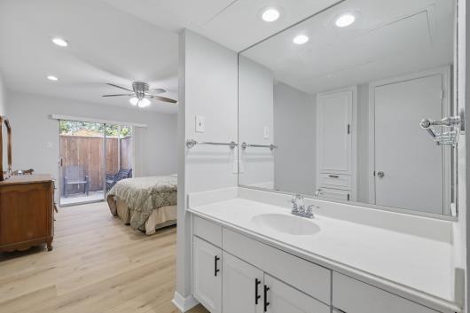 Building Photo - 5811 Copperwood Ln