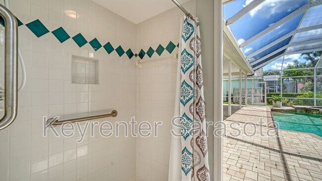 Building Photo - 4239 Balmoral Way