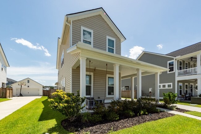 Building Photo - 214 Narrowleaf Ave