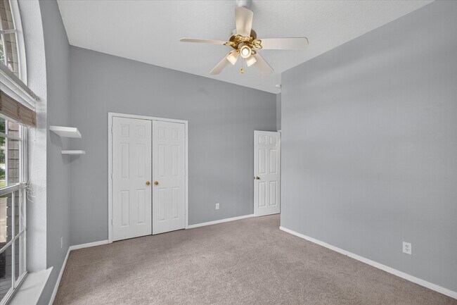 Building Photo - 26 Millport Dr