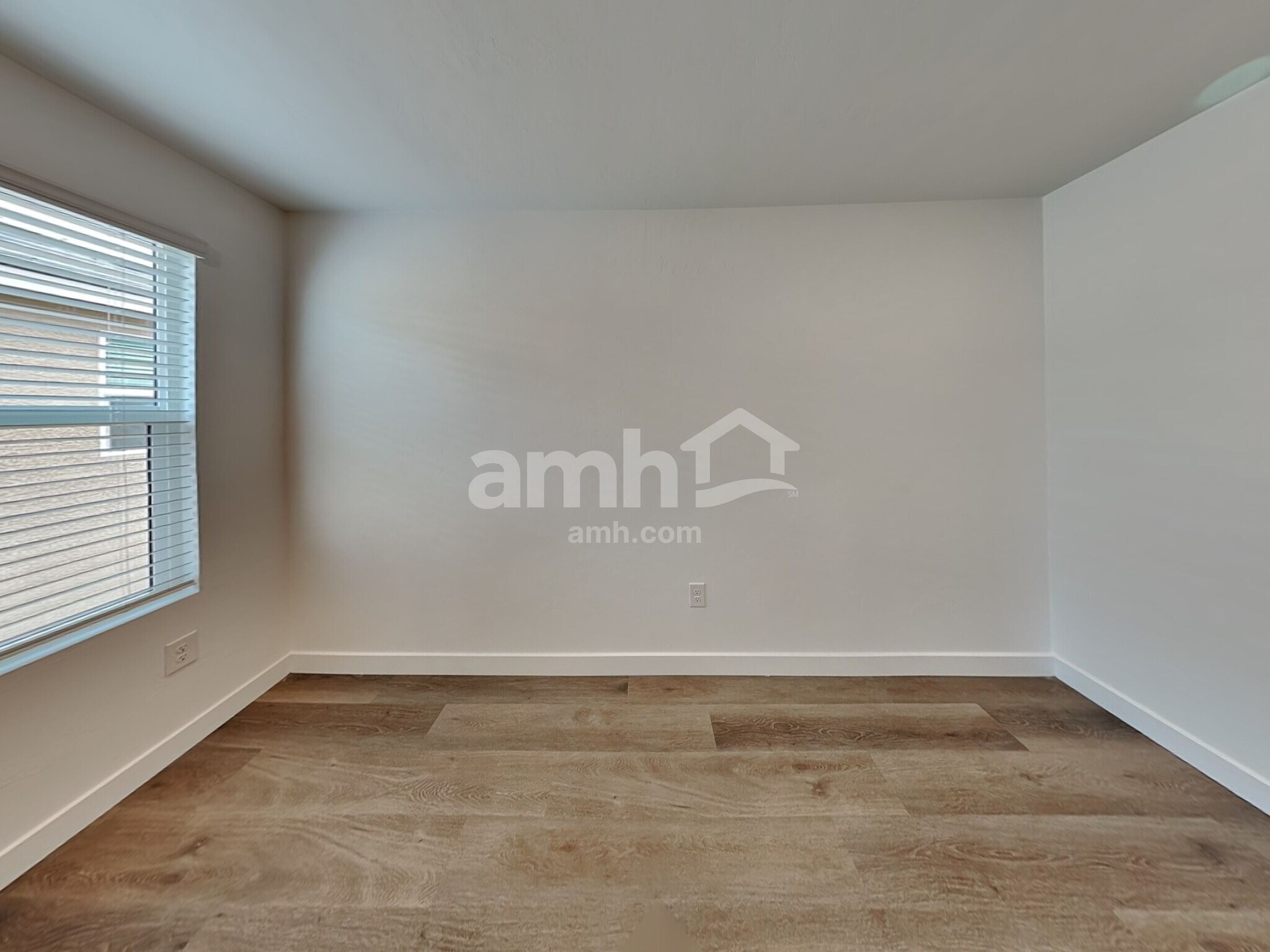 Building Photo - 7429 S Paseo Monte de Oro