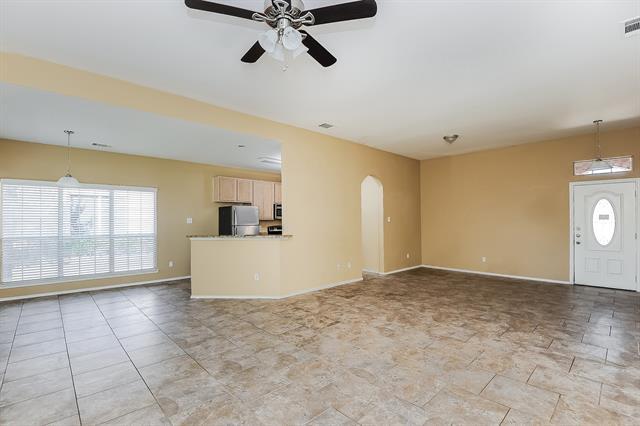 Building Photo - 7504 Quail Springs Dr