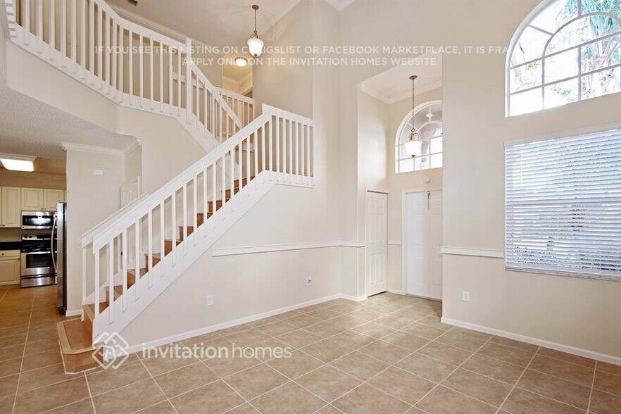 Building Photo - 6251 Oak Bluff Way