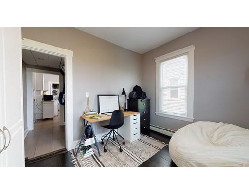 Building Photo - 28 Tremont St