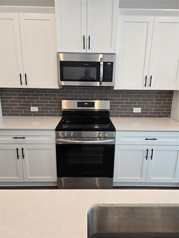 Building Photo - 5265 Legacy St