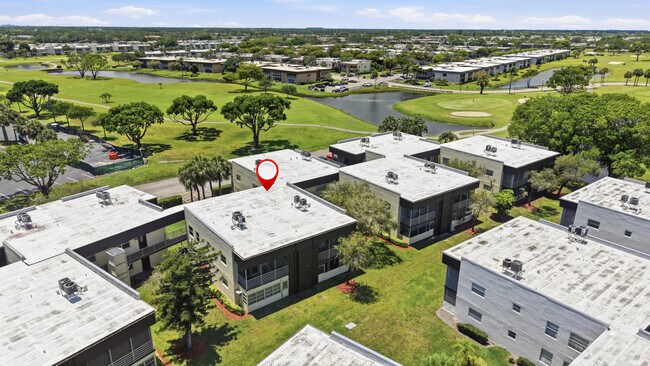 Building Photo - 729 Normandy Trail