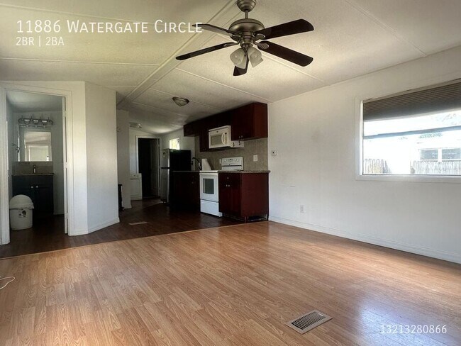 Building Photo - 11886 Watergate Cir