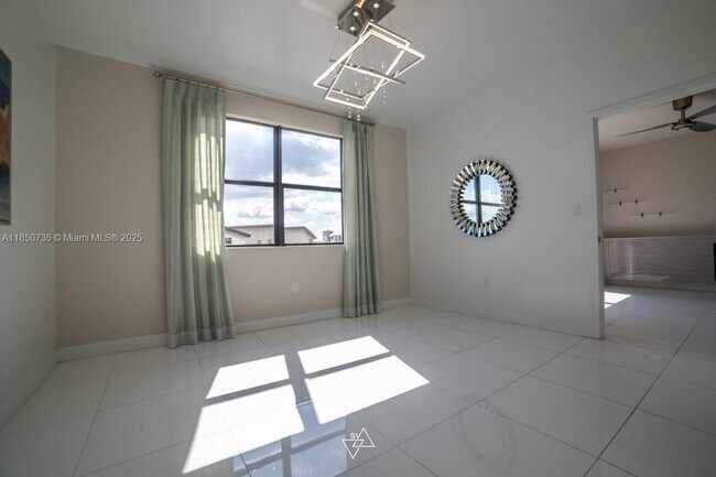 Building Photo - NW 104th Avenue 21, Doral, FL 33178