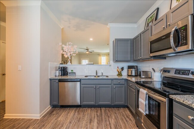 Building Photo - 2514 Piering Dr