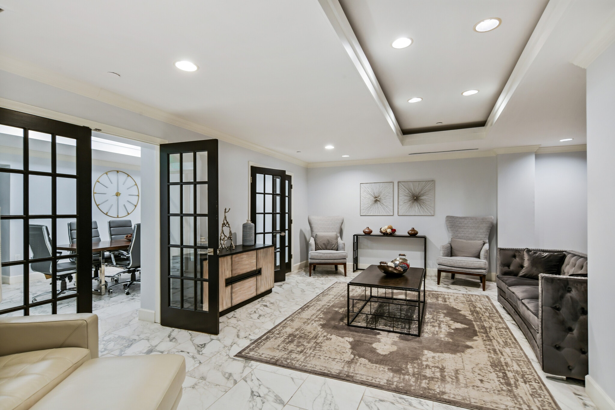 Shared Lounge - 2870 Pharr Court South NW