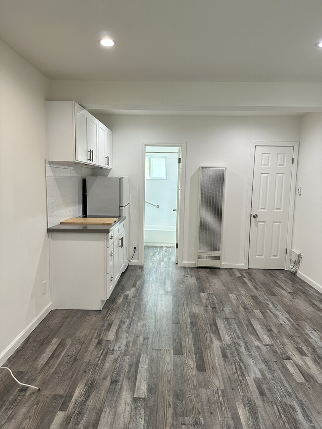 View from front - 4032 Inglewood Blvd