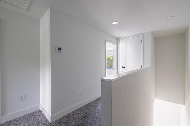 Building Photo - 2005 BARROSO St