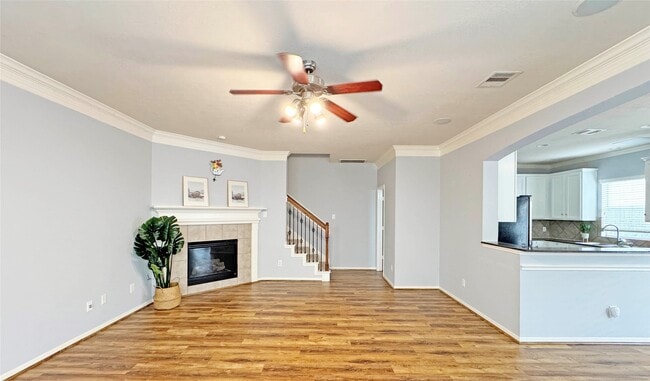 Building Photo - 6222 Skyline Dr