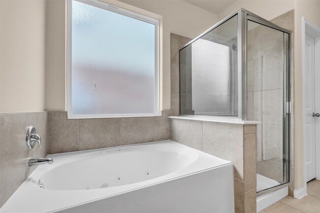 Building Photo - 20230 Galena Falls Dr