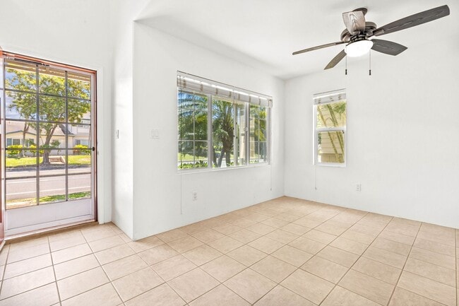 Building Photo - 91-1130-1130 Kaileolea Dr