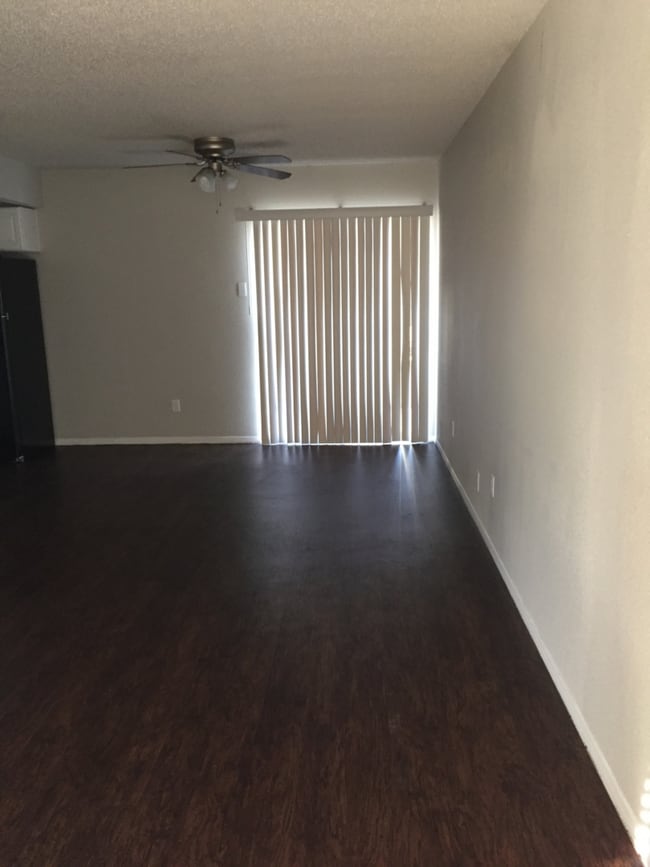 Interior Photo - Grove at Nolan Creek