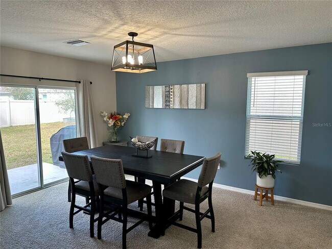 Building Photo - 32860 Brooks Hawk Ln