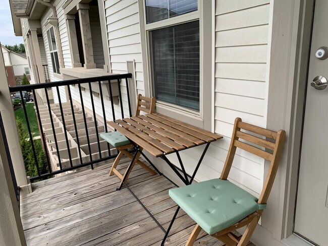 Building Photo - 740 Zumstein Ln