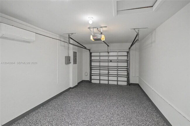 Building Photo - 16240 SW 75th St