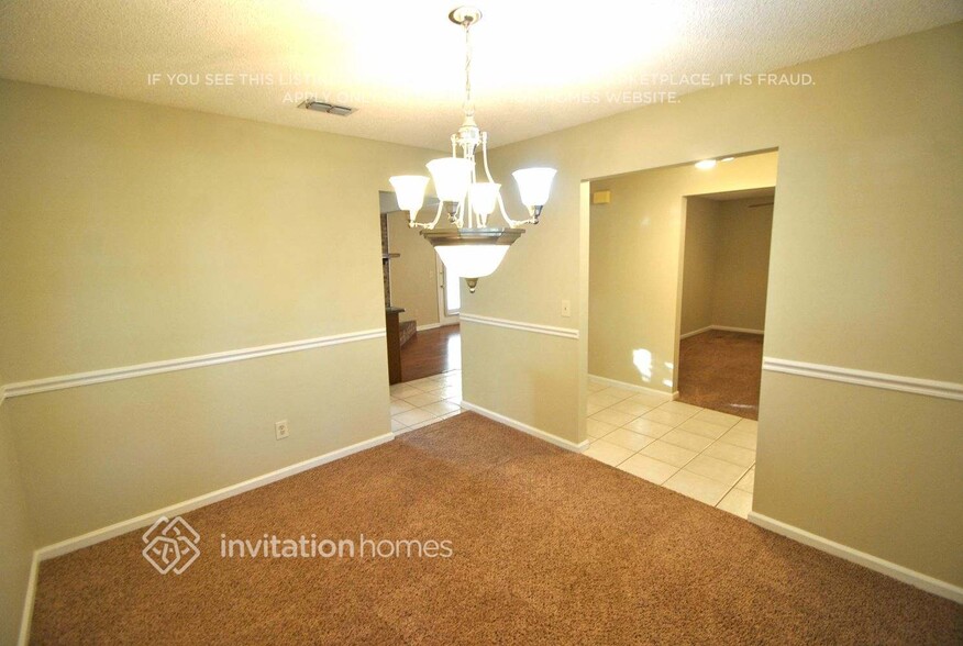 Building Photo - 10324 Huntington Forest Blvd E