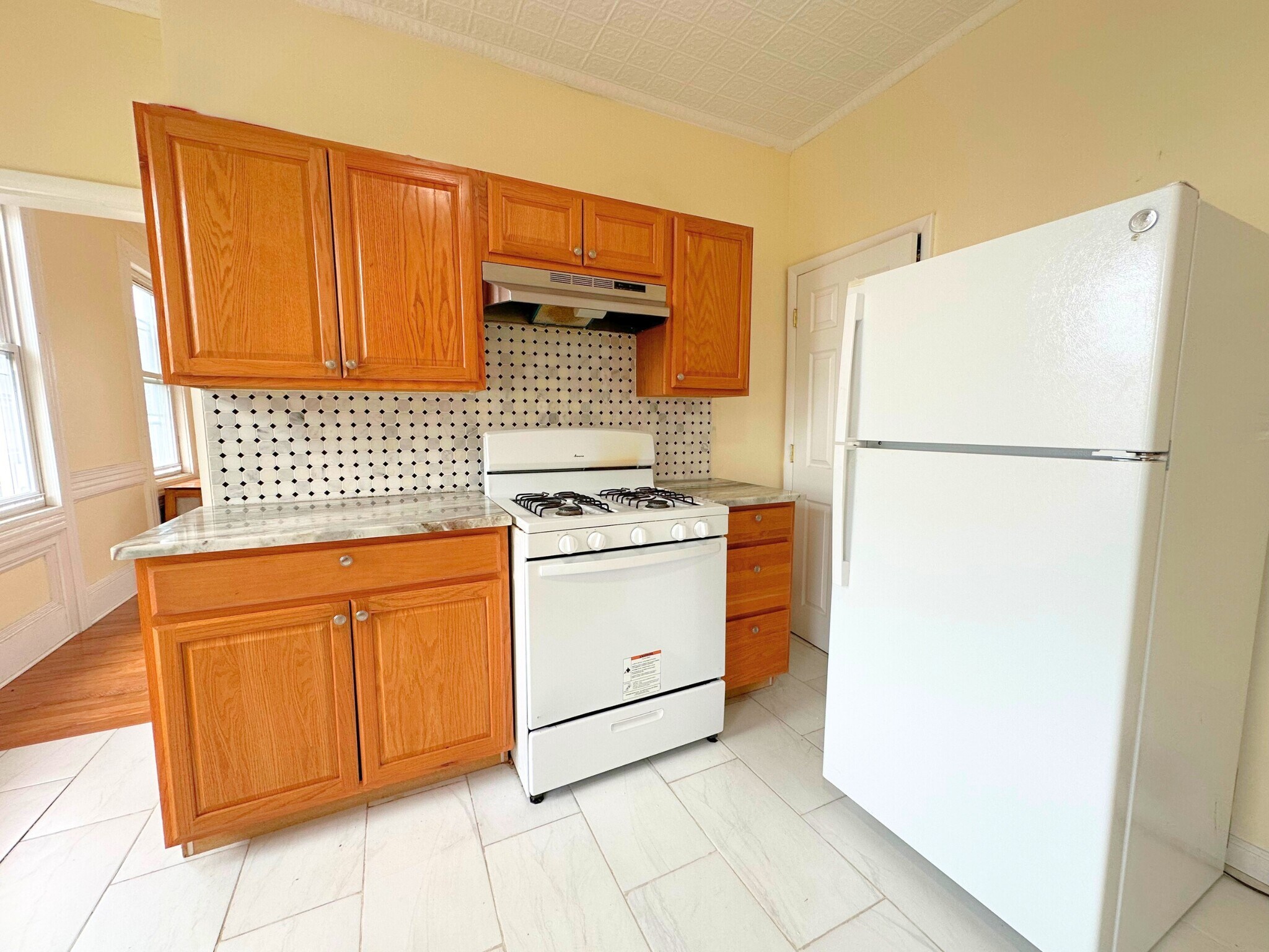 Includes Stove and Fridge - 182-184 Knickerbocker Ave