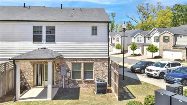 Building Photo - 1186 Arrowlake Rd