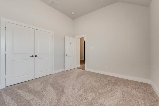 Building Photo - 6257 White Creek Drive