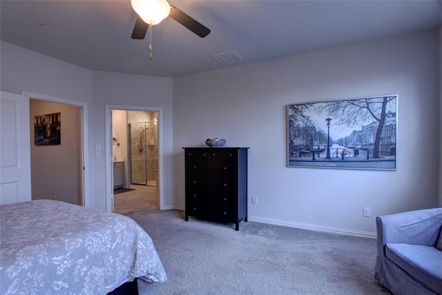 Building Photo - 7436 Palisades Dr