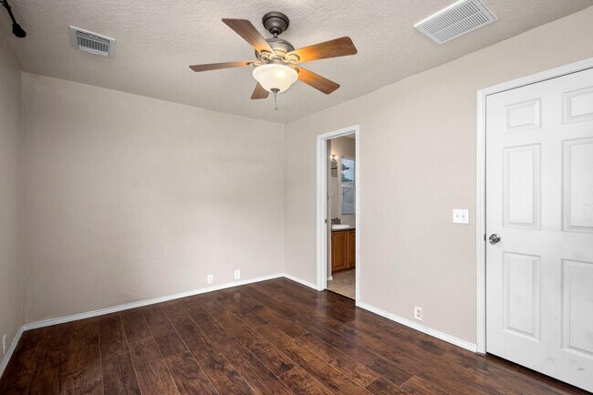 Building Photo - 29706 Parliament Hills Dr