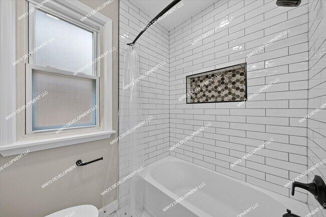 Building Photo - 16836 Rutherford St