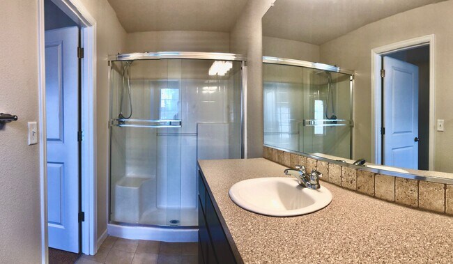 Master Bathroom - 15766 SE Nyla Way