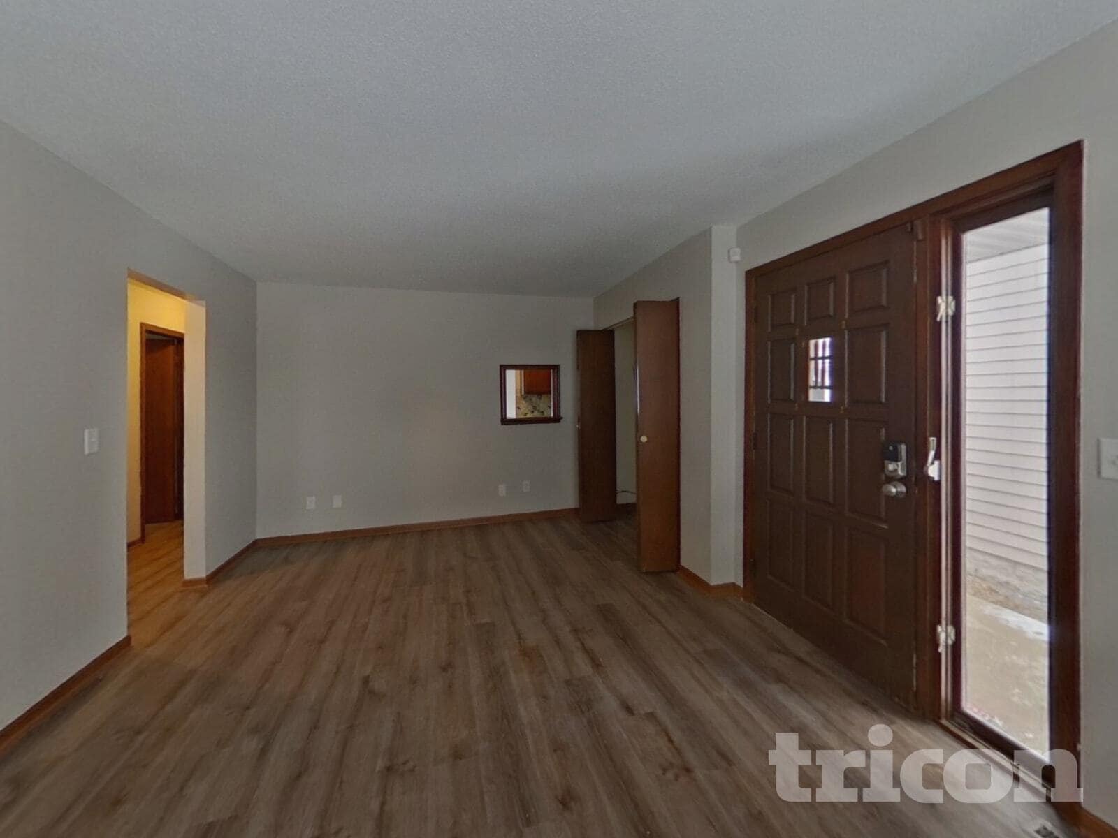 Building Photo - 1000 Concordia Ave