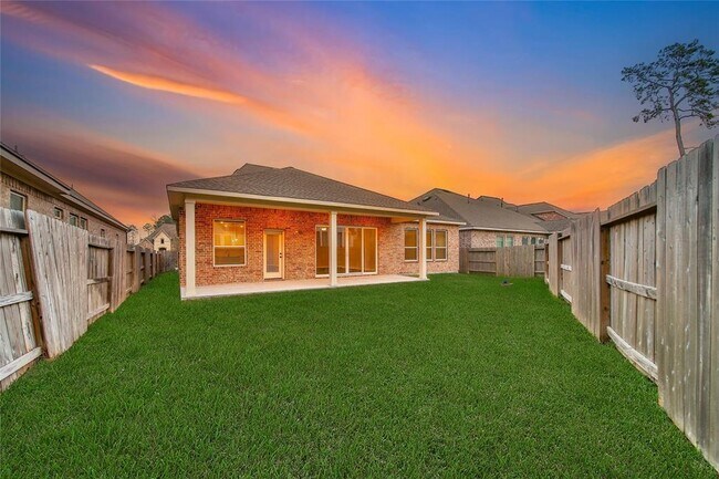 Building Photo - 32193 Park Plains Dr