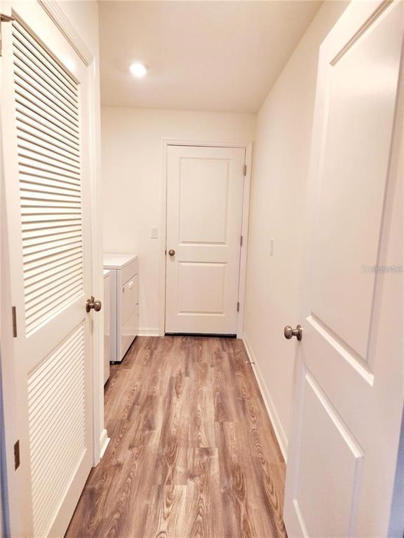 Building Photo - 1931 Golden Beak Dr