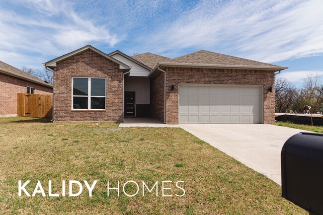 Building Photo - 512 Remington Ave