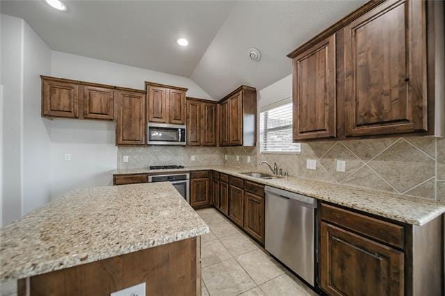 Building Photo - 2100 Benjamin Creek Dr