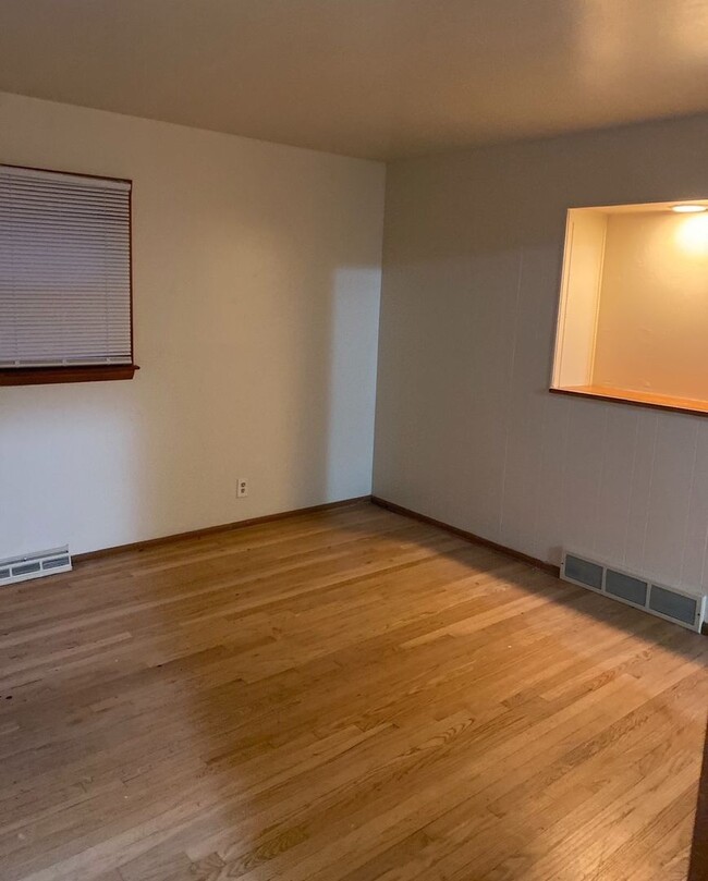 Building Photo - 6408 N 58th St